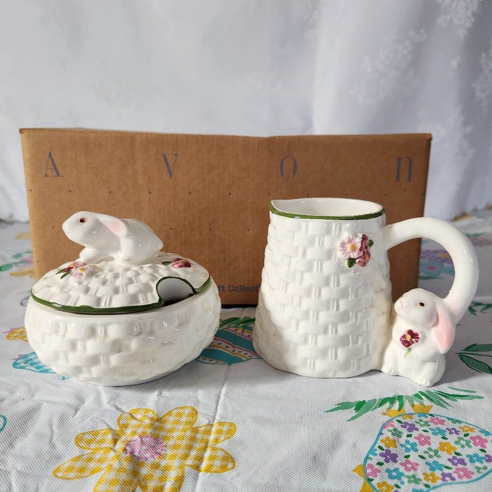 Vintage Avon Bunny‎ creamer & sugar bowl dish with lid Easter 2 piece set rabbit